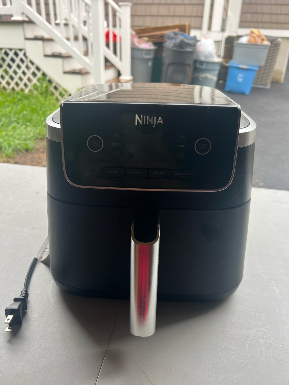 Ninja Air Fryer Pro 4-in-1 with 5 QT Capacity - Air Fry/Roast/Reheat - AF141